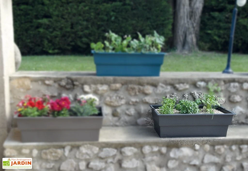 Jardinière Calipso Maxi Basic 40L + Pieds Amovibles – Grise 5 Jardinière Calipso Maxi Basic 40L + Pieds Amovibles – Grise – Image 5