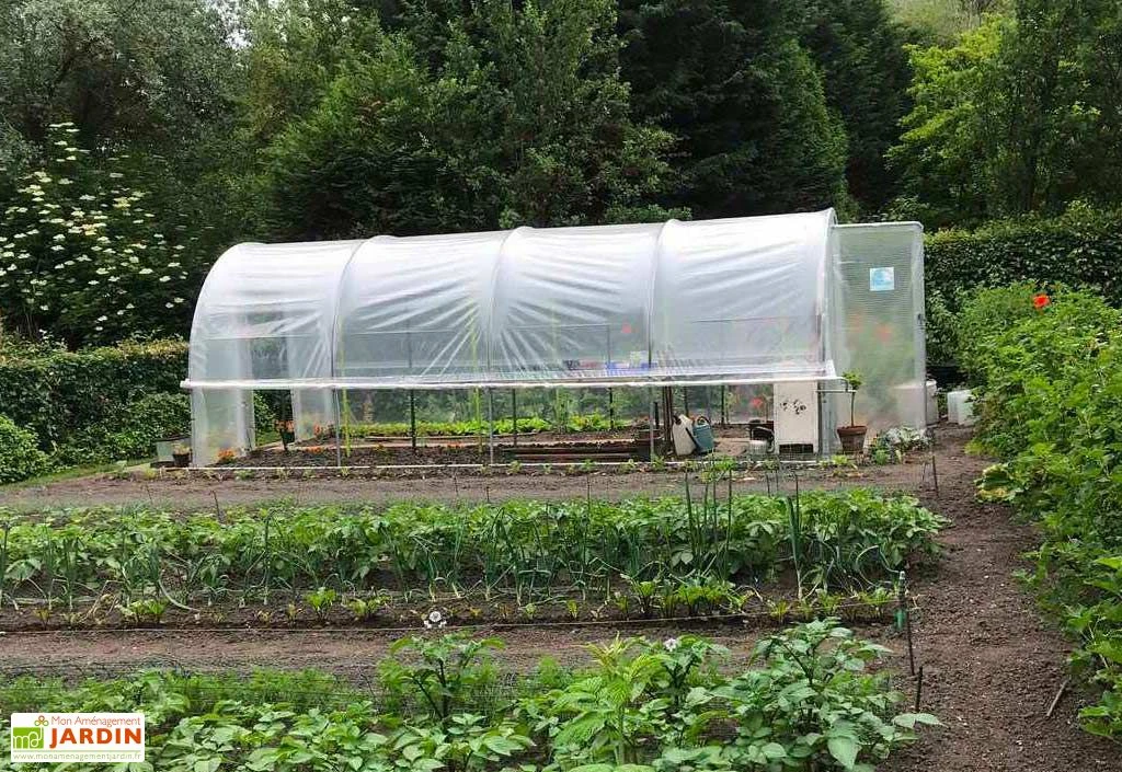 Serre Tunnel Tonneau En Polyéthylène 18 M² - Jardinière 6 X 3 M 1 Serre Tunnel Tonneau En Polyéthylène 18 M² - Jardinière 6 X 3 M